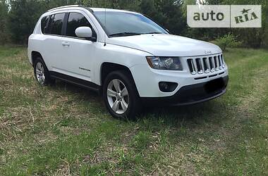 Позашляховик / Кросовер Jeep Compass 2013 в 