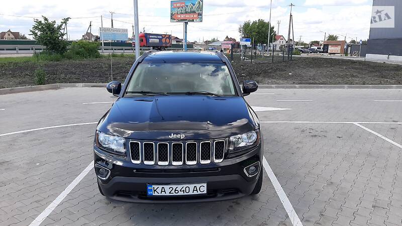 Позашляховик / Кросовер Jeep Compass 2015 в Києві