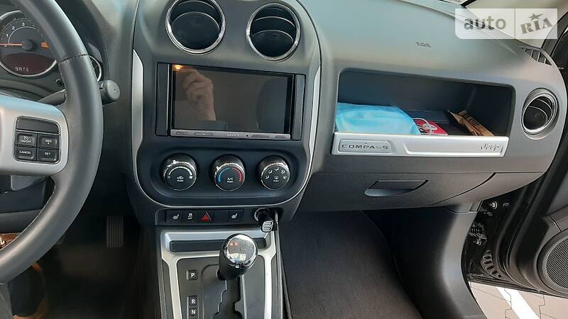 Позашляховик / Кросовер Jeep Compass 2015 в Києві