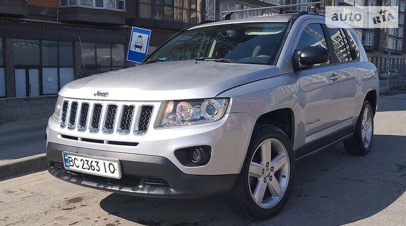 Позашляховик / Кросовер Jeep Compass 2011 в 