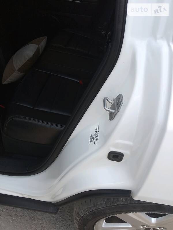 Внедорожник / Кроссовер Jeep Compass 2012 в Тернополе