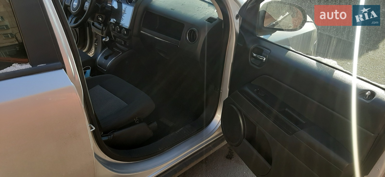 2013 Jeep Compass - мініатюра 16