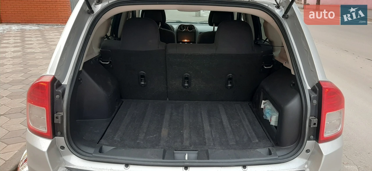 2013 Jeep Compass - мініатюра 17