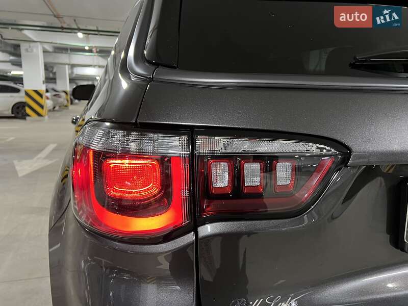 Внедорожник / Кроссовер Jeep Compass 2020 в Киеве