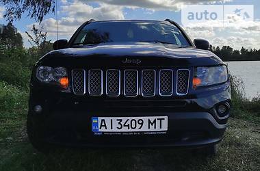 Внедорожник / Кроссовер Jeep Compass 2016 в Барышевке