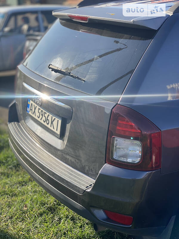 Внедорожник / Кроссовер Jeep Compass 2014 в Белой Церкви