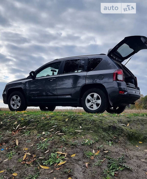 Внедорожник / Кроссовер Jeep Compass 2014 в Белой Церкви