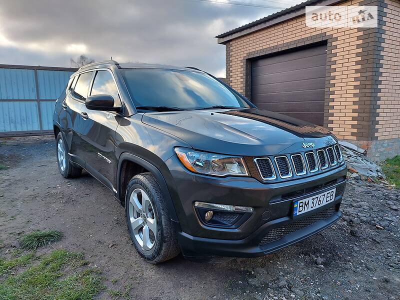 Внедорожник / Кроссовер Jeep Compass 2017 в Ромнах