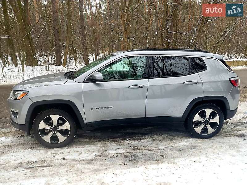 Позашляховик / Кросовер Jeep Compass 2017 в Києві фото 8 Позашляховик / Кросовер Jeep Compass 2017 в Києві