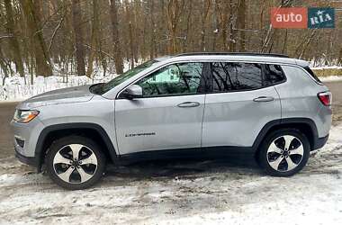 Внедорожник / Кроссовер Jeep Compass 2017 в 