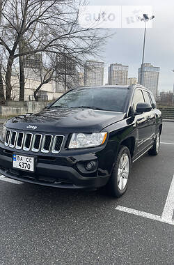 Позашляховик / Кросовер Jeep Compass 2013 в Києві