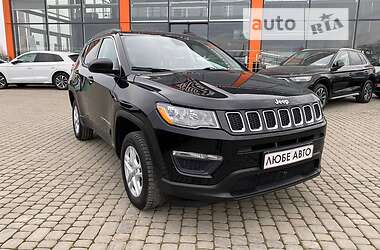 Внедорожник / Кроссовер Jeep Compass 2020 в 