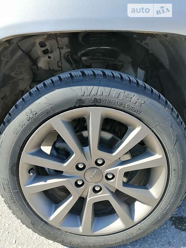 Внедорожник / Кроссовер Jeep Compass 2016 в Диканьке