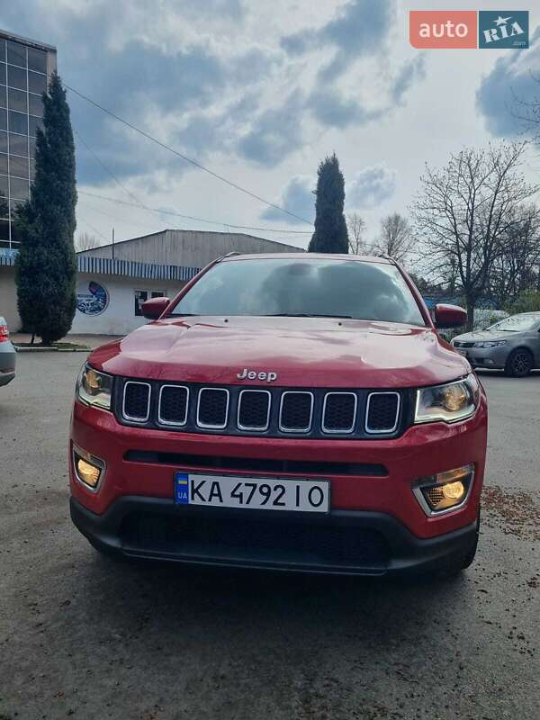 Внедорожник / Кроссовер Jeep Compass 2019 в Киеве
