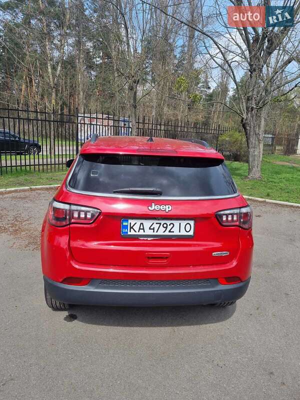 Внедорожник / Кроссовер Jeep Compass 2019 в Киеве