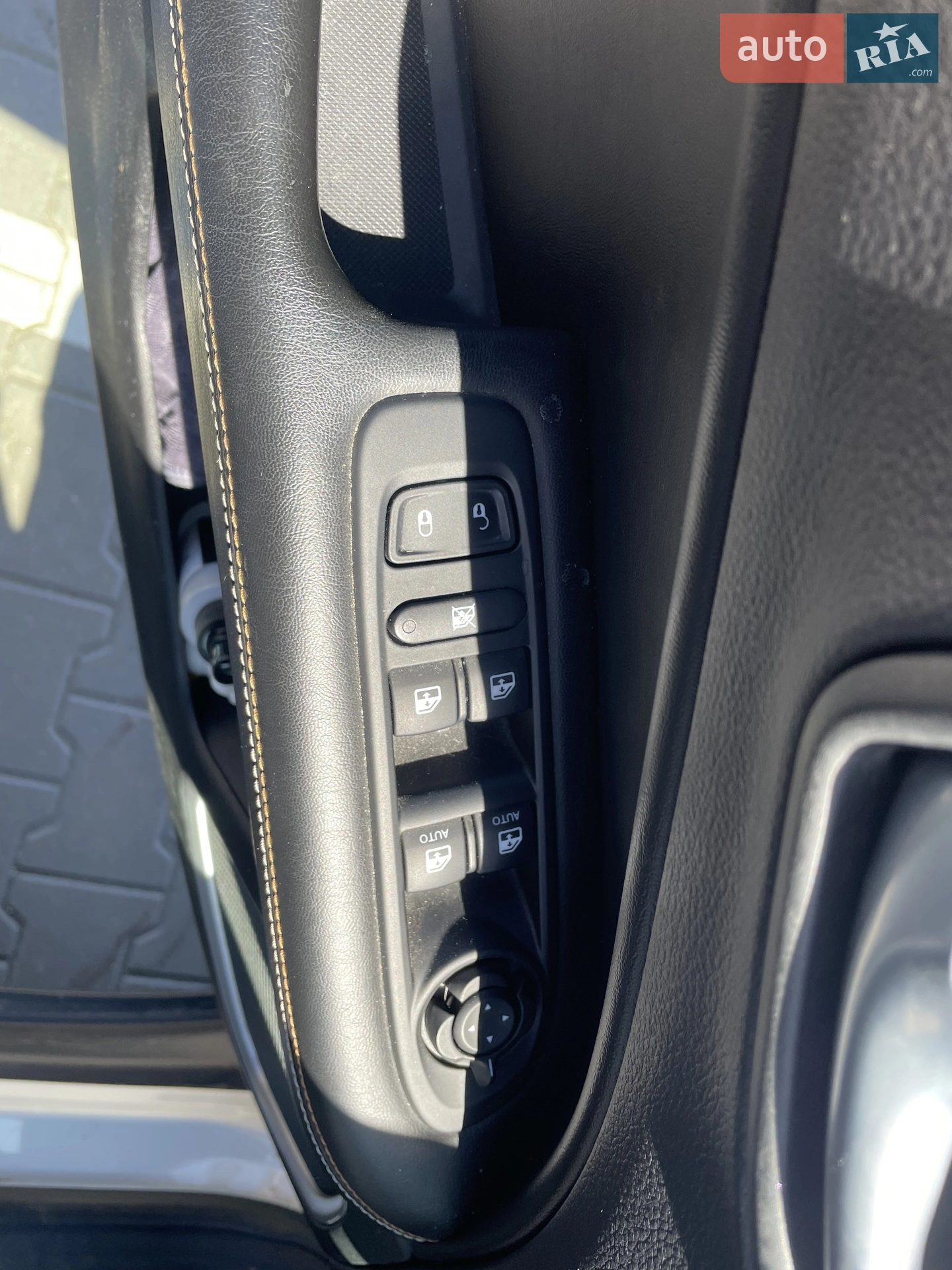 2017 Jeep Compass - мініатюра 4