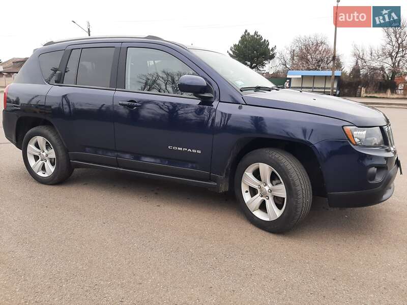 Внедорожник / Кроссовер Jeep Compass 2015 в Покрове фото 5 Внедорожник / Кроссовер Jeep Compass 2015 в Покрове