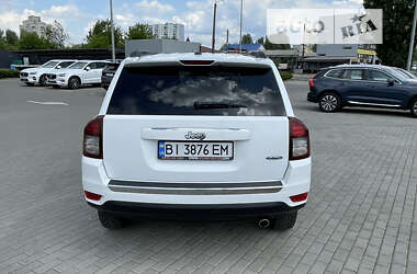 Внедорожник / Кроссовер Jeep Compass 2016 в 
