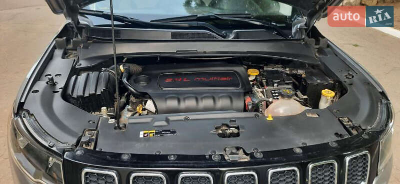 Внедорожник / Кроссовер Jeep Compass 2018 в Белгороде-Днестровском