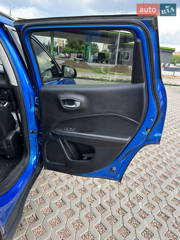 Внедорожник / Кроссовер Jeep Compass 2018 в Полтаве