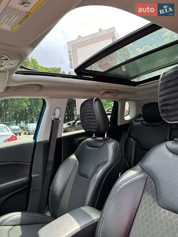 Внедорожник / Кроссовер Jeep Compass 2018 в Полтаве