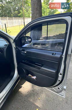 Внедорожник / Кроссовер Jeep Compass 2013 в Теплике