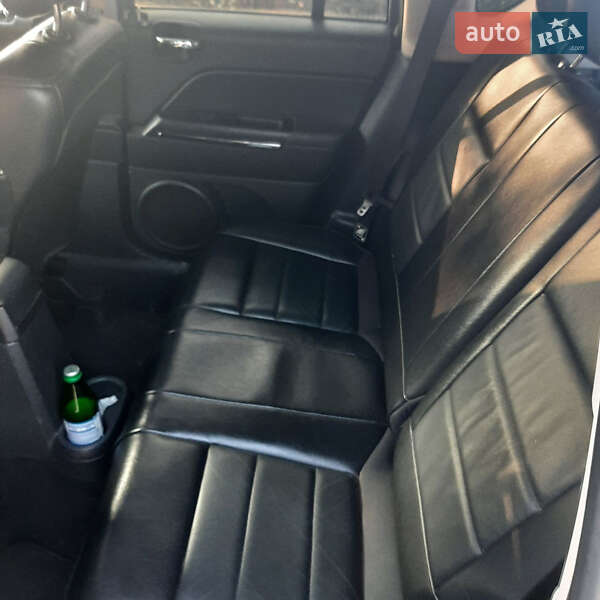 Позашляховик / Кросовер Jeep Compass 2011 в Первомайську