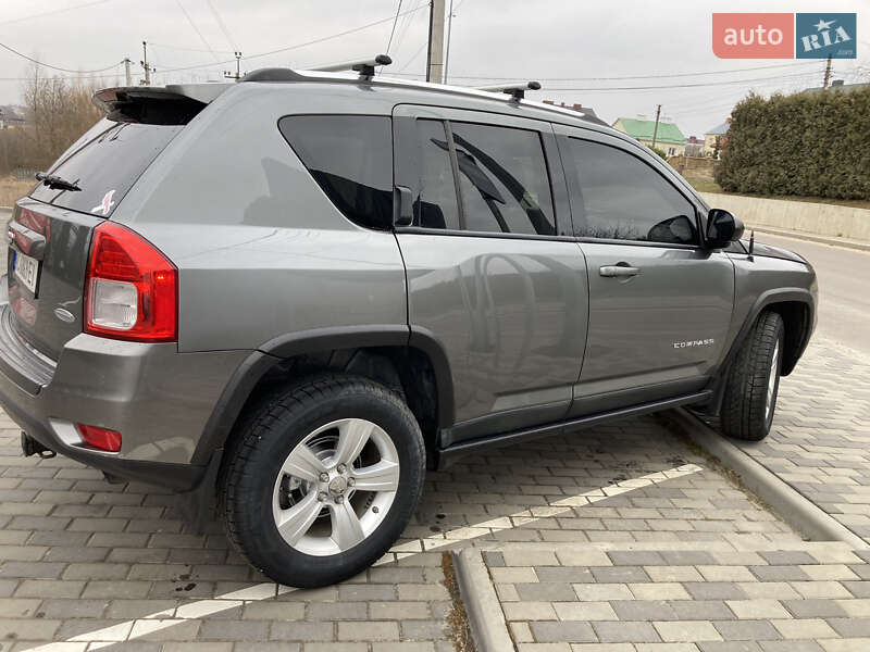 Позашляховик / Кросовер Jeep Compass 2011 в Луцьку