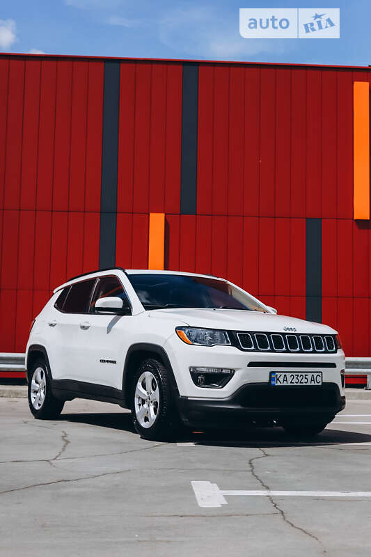 Внедорожник / Кроссовер Jeep Compass 2017 в Киеве фото Внедорожник / Кроссовер Jeep Compass 2017 в Киеве