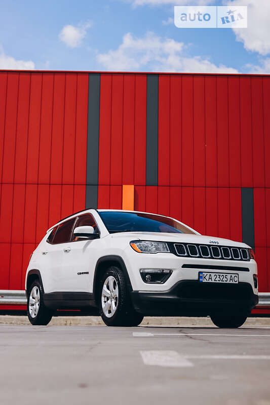Внедорожник / Кроссовер Jeep Compass 2017 в Киеве фото 4 Внедорожник / Кроссовер Jeep Compass 2017 в Киеве