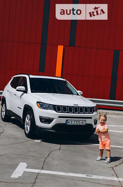 Внедорожник / Кроссовер Jeep Compass 2017 в Киеве фото 6 Внедорожник / Кроссовер Jeep Compass 2017 в Киеве