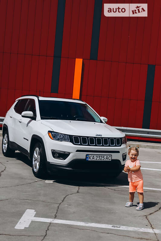 Внедорожник / Кроссовер Jeep Compass 2017 в Киеве фото 6 Внедорожник / Кроссовер Jeep Compass 2017 в Киеве