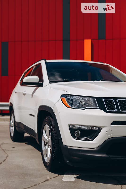 Внедорожник / Кроссовер Jeep Compass 2017 в Киеве фото 8 Внедорожник / Кроссовер Jeep Compass 2017 в Киеве