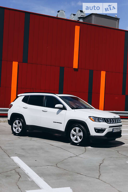 Внедорожник / Кроссовер Jeep Compass 2017 в Киеве фото 5 Внедорожник / Кроссовер Jeep Compass 2017 в Киеве