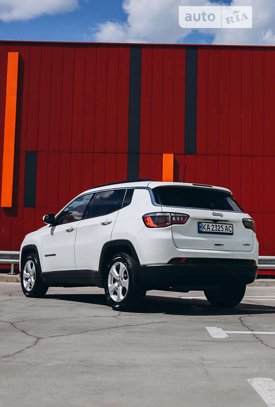 Внедорожник / Кроссовер Jeep Compass 2017 в Киеве фото 13 Внедорожник / Кроссовер Jeep Compass 2017 в Киеве