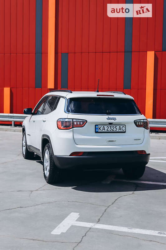 Внедорожник / Кроссовер Jeep Compass 2017 в Киеве фото 12 Внедорожник / Кроссовер Jeep Compass 2017 в Киеве