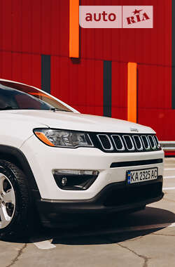 Внедорожник / Кроссовер Jeep Compass 2017 в Киеве фото 9 Внедорожник / Кроссовер Jeep Compass 2017 в Киеве