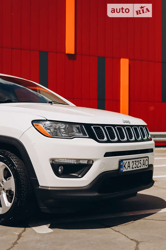 Внедорожник / Кроссовер Jeep Compass 2017 в Киеве фото 9 Внедорожник / Кроссовер Jeep Compass 2017 в Киеве