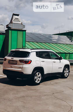 Внедорожник / Кроссовер Jeep Compass 2017 в Киеве фото 14 Внедорожник / Кроссовер Jeep Compass 2017 в Киеве