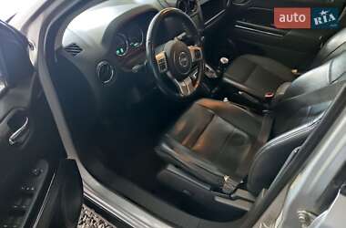 Позашляховик / Кросовер Jeep Compass 2011 в Смілі