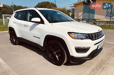 Внедорожник / Кроссовер Jeep Compass 2017 в Ивано-Франковске