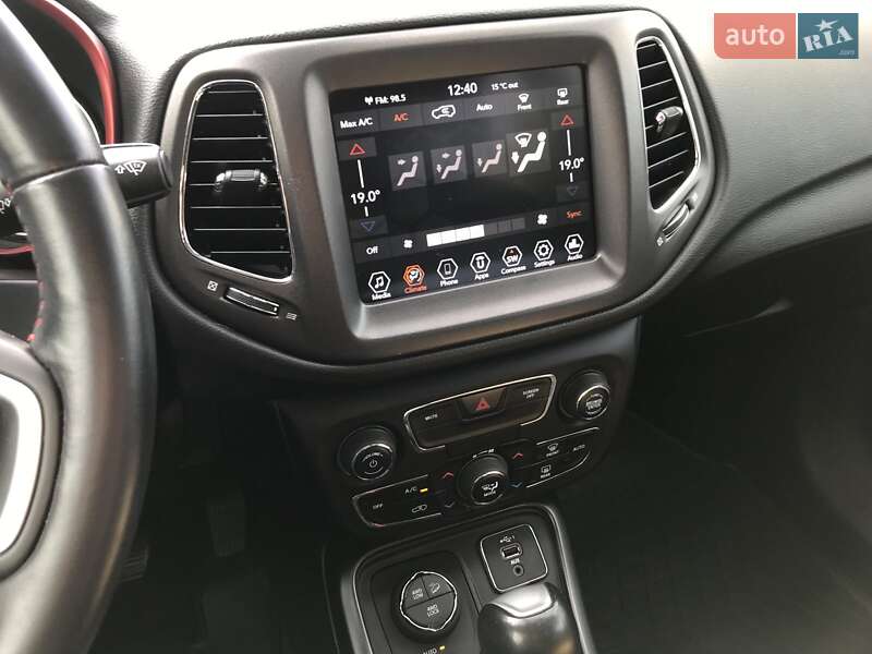 Позашляховик / Кросовер Jeep Compass 2018 в Києві