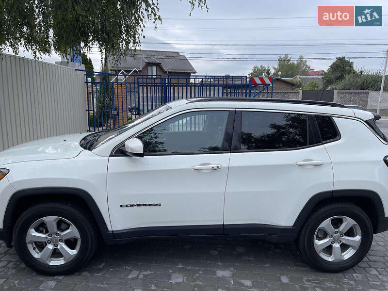 Внедорожник / Кроссовер Jeep Compass 2017 в Кременчуге