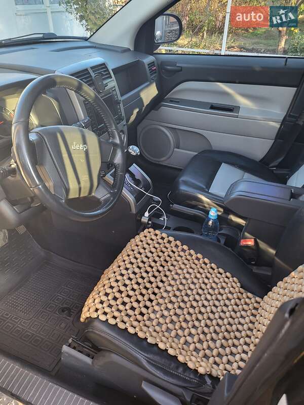 Внедорожник / Кроссовер Jeep Compass 2007 в Ямполе