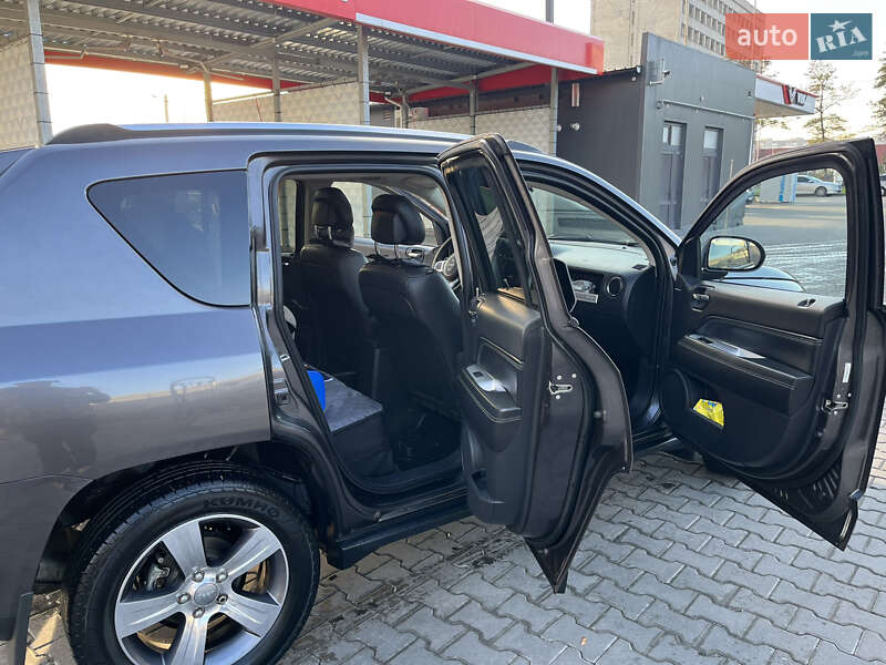 Позашляховик / Кросовер Jeep Compass 2017 в Тернополі