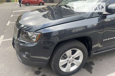 Внедорожник / Кроссовер Jeep Compass 2013 в Вышгороде