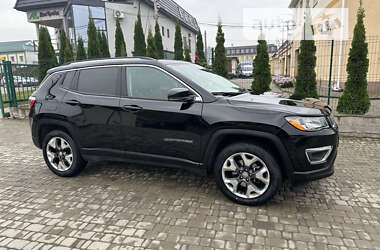 Позашляховик / Кросовер Jeep Compass 2017 в Рівному