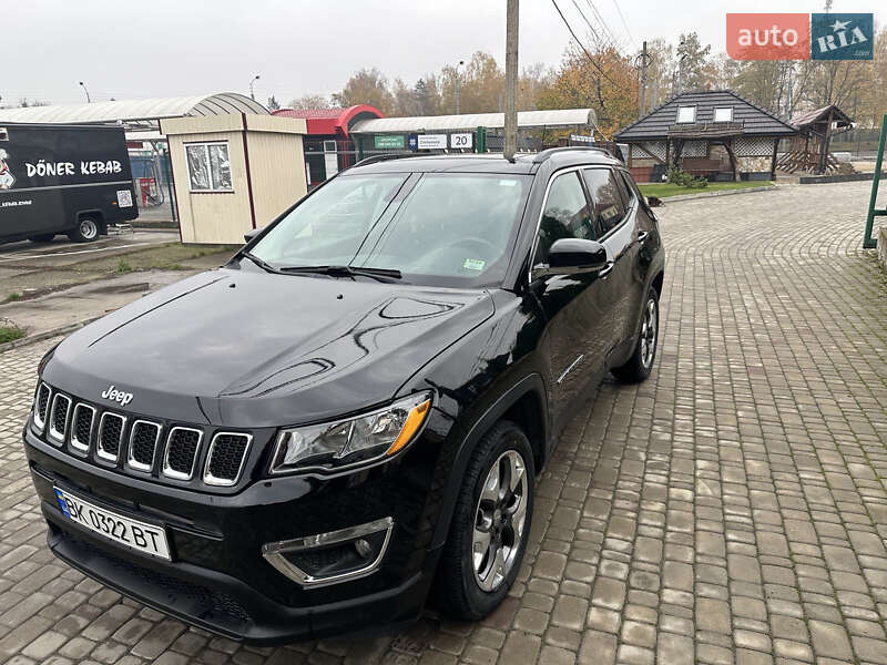 Внедорожник / Кроссовер Jeep Compass 2017 в Ровно