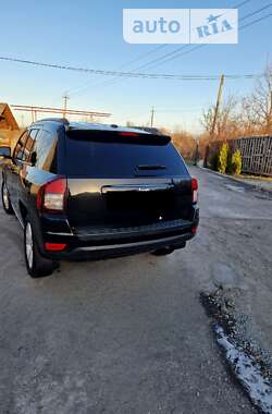 Внедорожник / Кроссовер Jeep Compass 2016 в Звягеле