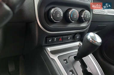 Внедорожник / Кроссовер Jeep Compass 2016 в Киеве